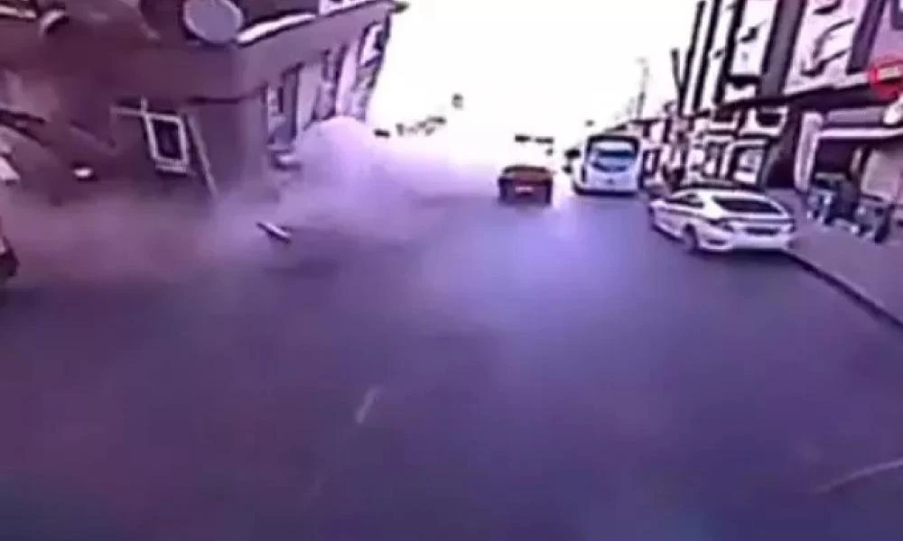 Νέο βίντεο από την κατάρρευση του κτιρίου στην Κωνσταντινούπολη - Έπεσε σαν τραπουλόχαρτο σε ελάχιστα δευτερόλεπτα